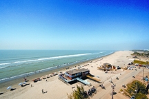 চিত্র:Shoreline.jpg