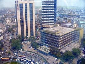 চিত্র:DhakaArialview.jpg
