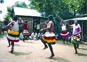 চিত্র:LathiDance.jpg
