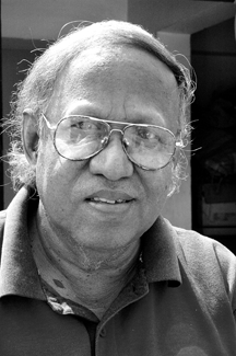 চিত্র:AhmedNoazesh.jpg