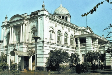 চিত্র:HighcourtBuildingOld.jpg