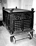 চিত্র:WoodWork4.jpg
