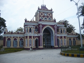চিত্র:DigapatiaRajbariNatore.jpg