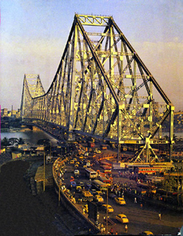 চিত্র:CalcuttaHowrahBridge.jpg