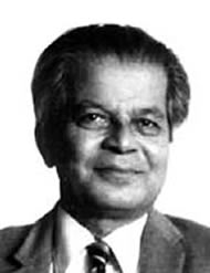 চিত্র:KhanAbdulMajed.jpg