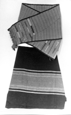 চিত্র:Dress3.jpg