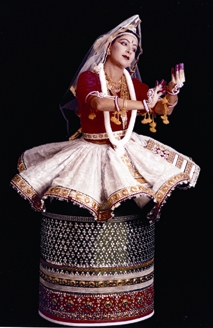 চিত্র:ClassicalDance3.jpg