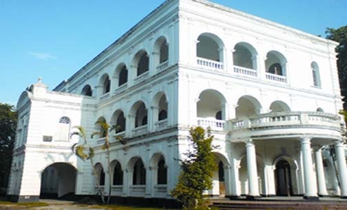 চিত্র:BanglaAcademy.jpg