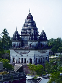 চিত্র:PuthiaMandir.jpg