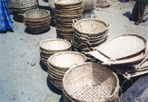 চিত্র:BambooCrafts.jpg
