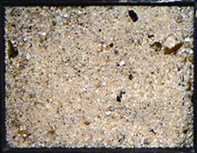 চিত্র:GlassSand.jpg