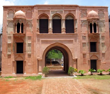 চিত্র:NimtoliDewriNew.jpg