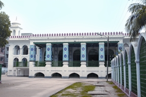 চিত্র:HusainiDalanSouthView.jpg