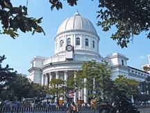 চিত্র:CalcuttaGeneralPostoffice.jpg