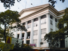 চিত্র:CalcuttaMedicalCollegeHospital.jpg