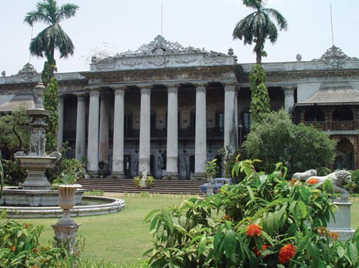 চিত্র:FortWilliam.jpg