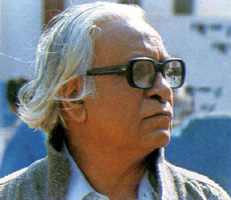 চিত্র:HassanQuamrul1.jpg
