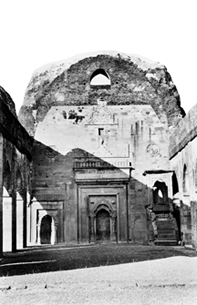 চিত্র:AdinaMosqueCentral Mihrab.jpg