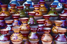 চিত্র:Art&CraftsPottery.jpg