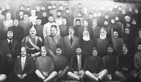 চিত্র:DhakaAllIndiaMohammedanDeligates1905.jpg
