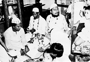 চিত্র:BismillahkhaniCeremony.jpg