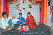 চিত্র:ChakmaMarrigeCeremony.jpg