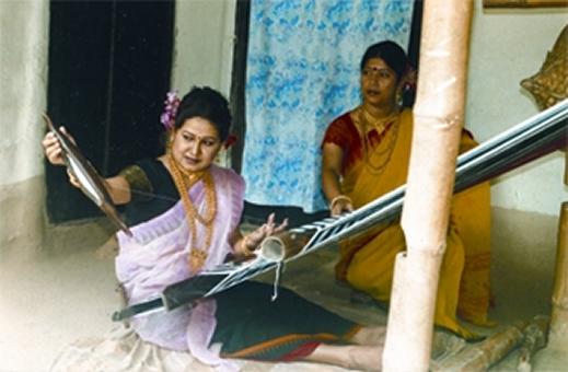 চিত্র:MonipuriDrass.jpg