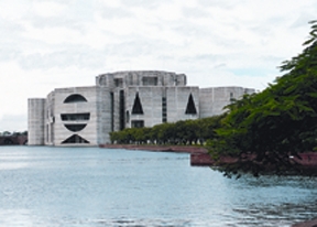 চিত্র:NationalAssemblyBuilding2.jpg