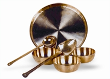 চিত্র:Bowl&Spoon.jpg