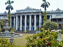 চিত্র:ZoologicalGardenMarblePalace.jpg