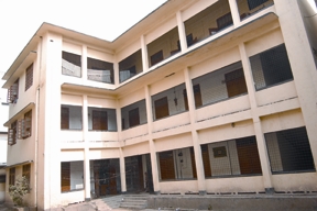 চিত্র:DhakaCollegiateSchool.jpg