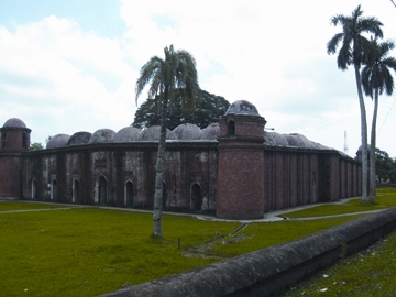 চিত্র:SixtyDomeMosqueBagerhat.jpg