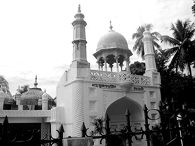 চিত্র:ShahShujaMosque.jpg