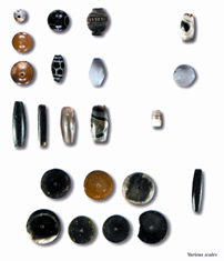 চিত্র:MahasthanBeads.jpg