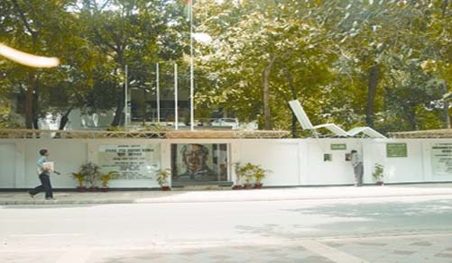 চিত্র:BangabandhuMemorialMuseum.jpg