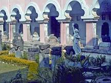 চিত্র:BarendraMusuemRajshahi.jpg