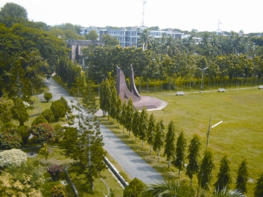 চিত্র:PatuakhaliScienceandTechnologyUniversity.jpg