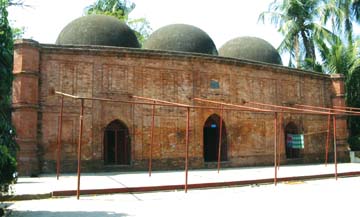 চিত্র:ChatmoharMosquePabna.jpg