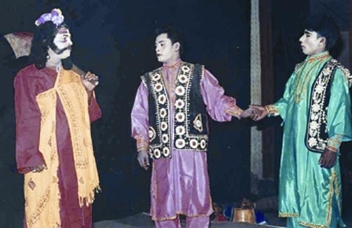 চিত্র:Jatra.jpg