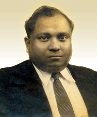 চিত্র:TalukdarAbdulHady.jpg