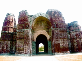 চিত্র:DakhilDarwaza.jpg
