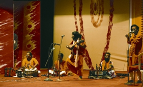চিত্র:BaulDance.jpg
