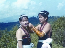 চিত্র:Khumi2.jpg
