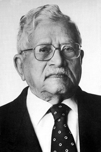 চিত্র:ChowdhuryHamidulHaq.jpg