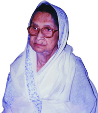 চিত্র:KamalBegumSufia.jpg