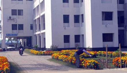 চিত্র:KhulnaUniversityAdministrativeBuilding.jpg