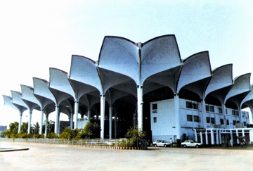 চিত্র:ArchitectureKamalapur.jpg