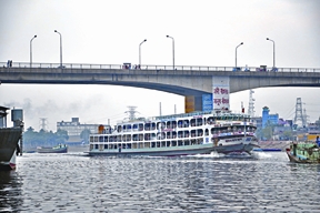 চিত্র:DhakaBurigagaBridge.jpg