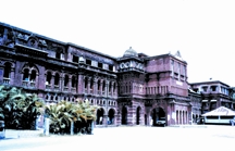 চিত্র:CourtBuildingChittagong.jpg